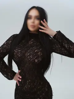 Monna profile in Dubai